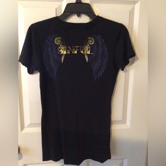 Sinful T- shirt - Picture 2 of 4